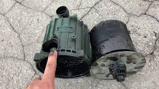 Heavy Duty Diesel engine 101 Episode 1 how the Oil Crankcase Breather works [upl. by Legnalos]