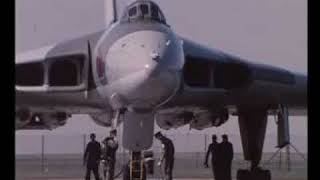 27 Squadron Vulcans disband at RAF Scampton on 31st March 1982 [upl. by Anirtap]