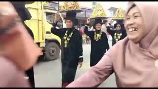 pawai Adat Nagari Selayo Bararak di iringi musik Talempong minangkabau senibudaya [upl. by Hollenbeck316]