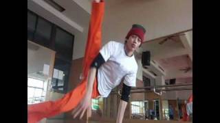 Breakdance Slow MotionFlare 鞍馬 慢動作Bboy 嗆司 [upl. by Spearing]