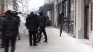 Paris échauffourées entre jeunes manifestants et policiers [upl. by Odnomar]