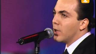 Cristián Castro Es Mejor Así Festival de Viña 2004 [upl. by Gaivn]