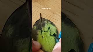 One line drawing of spooky fox head on a leaf aramnabeel shortsviral [upl. by Fitzhugh]