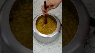 Sindhi Dal Pakwan in Rajasthani Style  दाल पकवान एकदम स्वादिस्ट भोजन dalpakwan shorts [upl. by Emiatej328]