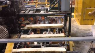 Inotech pallet mill Gangsaw Posiedge optimized infeed table [upl. by Nomaj]