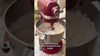 Buttercream Receta 200 gr de manteca 100 gr clara 200 gr azucar [upl. by Atiuqel472]