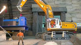 Heavy Liebherr R970 SME  Salvage a 100t Hydraulic Press R956 at Carrara World [upl. by Atnes]