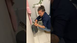 Catcher Removes Snake From Familys Toilet [upl. by Maryanna]