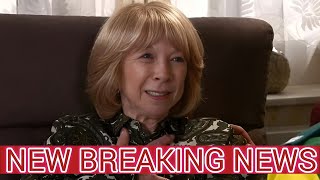 HeartScary GAME OVER Helen Worth told costars she was leaving Coronation Street will shock you [upl. by Garzon49]