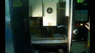 Kitamura Mycenter 0 Vertical Machining Center 944520 [upl. by Llennol]