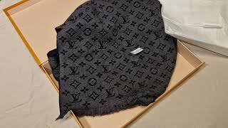 Mens Louis Vuitton Monogram Classic Scarf Charcoal Grey Wool unboxing and review [upl. by Ahsinyar]