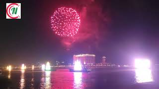 Water Festival Cambodia  Beautiful Fireworks បុណ្យ​អុំទូកកម្ពុជា  កាំជ្រួចស្អាតៗ boatracing [upl. by Ofilia]