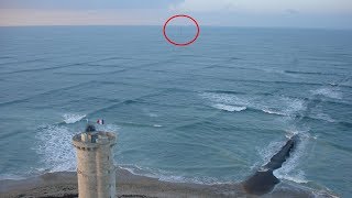 Si ve olas cuadradas en el océano salga del agua inmediatamente [upl. by Eleni]