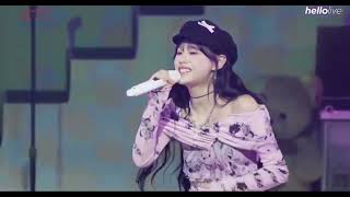 Chuu  Heart Attack Rock Version at My Palace Concert [upl. by Arrekahs]