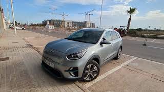 Coche Eléctrico Kia Eniro de batería grande por solo 17500€ [upl. by Ydisahc]