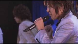 東方神起  Stay With Me Tonight （1st LIVE TOUR 2006～Heart Mind and Soul～） [upl. by Vallery416]