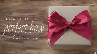 How to Tie the Perfect Bow [upl. by Aryl]