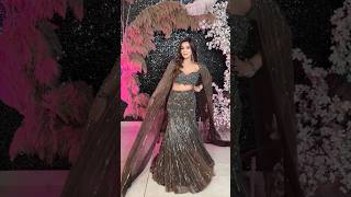 Shadi par Maine liya Janhvi kapoor red carpet look😍 snehasachdeva26 wedding fashion [upl. by Ennalorac]