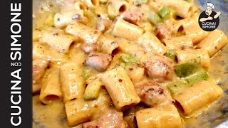 Ricetta della Pasta Zucchine e Salsiccia  Come ottenerla cremosa da leccarsi il piatto [upl. by Towney224]