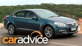 Holden Calais Review a genuine luxury car for 39990 [upl. by Elleda]