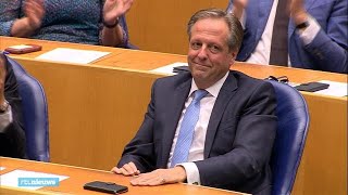 Zelfs aartsrivaal Wilders applaudisseert voor vertrekkende Pechtold  RTL NIEUWS [upl. by Lashoh]