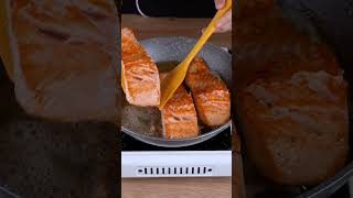 A genius trick to cooking salmon that everyone should know [upl. by Hazem]