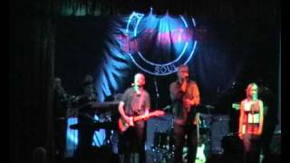 The Signatures performing Landslide Northern Soul [upl. by Blisse]