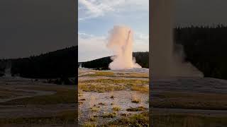 Old Faithful Geyser Eruption [upl. by Joe]