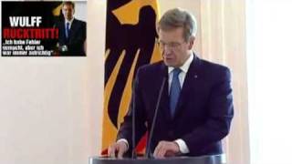 Christian Wulff RÜCKTRITT amp Angela Merkel Reaktion 1722012 [upl. by Gorga646]