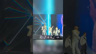 SHINee WORLD VI PERFECT ILLUMINATION  Sherlock live  240524 [upl. by Davida]