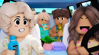 🌊MOVING TO OUR DREAM BEACH TOWN  roblox bloxburg roleplay [upl. by Grover350]