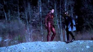 The Flash 1x14 Opening Scene [upl. by Azaleah29]