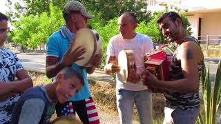 Tarantella tradizionale per la festa della Madonna della Montagna [upl. by Pisarik]