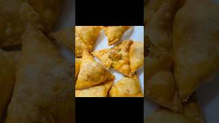 Tips for making crispy samosas samosa sheet recipe Safa’s Cuisine shorts [upl. by Atilrep]