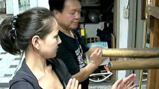 Wing Chun Wooden Dummy hands Era 29Oct09 [upl. by Selohcin]