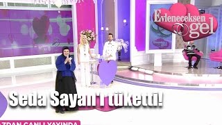 Evleneceksen Gel  Özge Seda Sayanı Tüketti [upl. by Ybbed309]