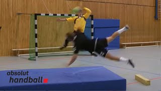 Teamhandball Pivot Training [upl. by Hinda]