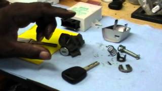 Making a Key for a 01 BMW 330CImp4 [upl. by Auburn]