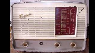 Repairing painted Bakelite radio cabinets [upl. by Chemesh381]