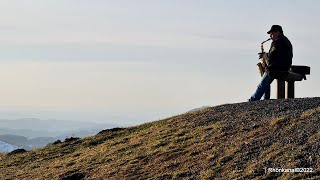 Über den Wolken  Saxophon auf dem Winter Ellenbogen Rhön [upl. by Hameerak]