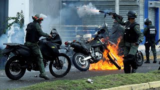 ¡URGENTE🔥Guardia Nacional reprime a manifestantes en Caracas Chacao Venezuela🔥 [upl. by Bradman]