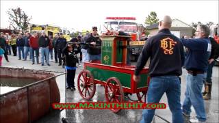 1770s Bernville PA HandPumper in Action 10052014 [upl. by Eanyl]