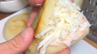 Arepa Rellena de Diablito con Mayonesa y Bastante Queso Rallado 🤩 [upl. by Snyder]