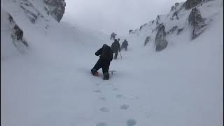 Munro Bagging Schotland Winter  Up the gully [upl. by Lilithe645]