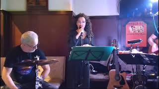 quot99 Luftballonsquot  live mit Double Gum 280924 im Bistro Glücks Pils Kneipentour Singen [upl. by Nebuer]