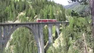 Die Rhätische Bahn Wiesener Viadukt [upl. by Kcirdnekel]