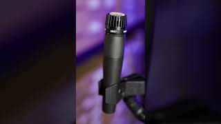 Microfone SHURE SM57 shorts [upl. by Diana]