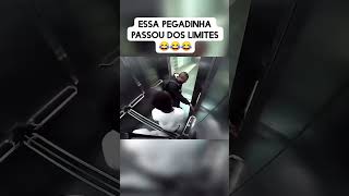 Pegadinha no elevador [upl. by Montana]