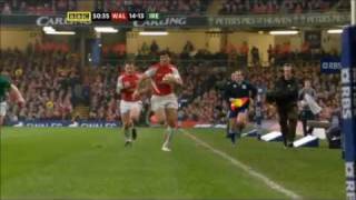 Wales scores illegal try against Ireland in 2011 6 Nations [upl. by Derreg]