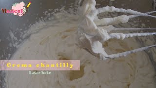 Cómo hacer crema chantilly [upl. by Aleahs]